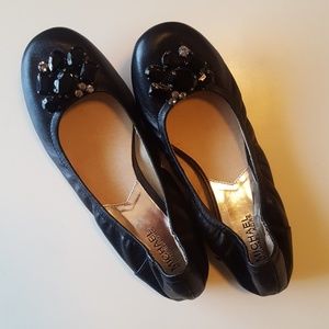 Like New Michael Kors black leather ballet flats